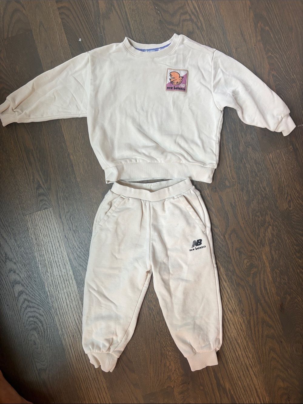 New Balance Cream Kids Sweatshirt & Jogger Set with Pink Patch